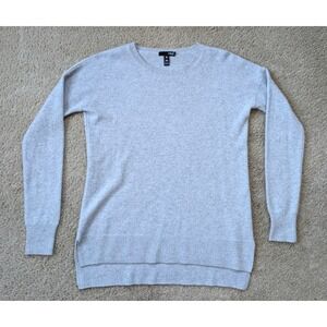 Aqua Cashmere Sweater Womens Medium‎ Gray Long Sleeve Crewneck